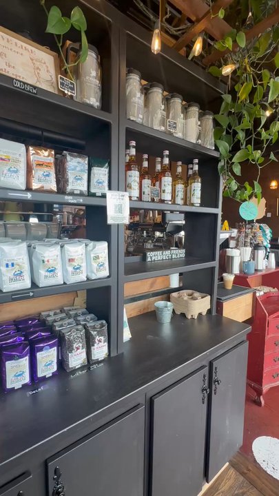 17 Hands Coffee - Coffee & Tea Near Me - Virginia Beach, Virginia