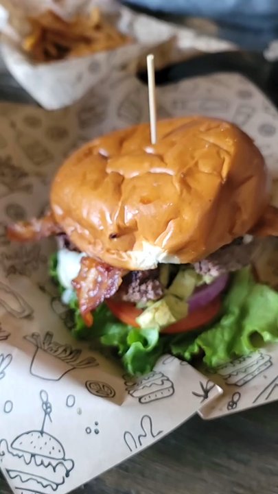 Anny's Fine Burger - California Burger - Burgers Near Me - Santee, California