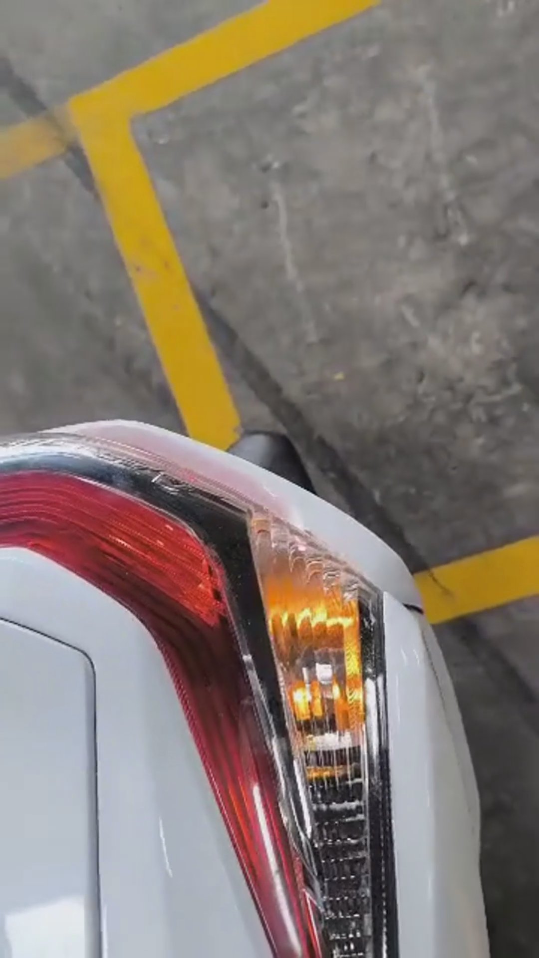 Walk-around video thumbnail
