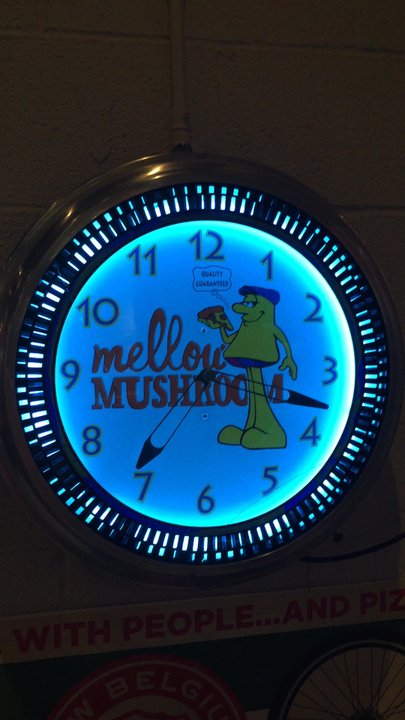 Mellow Mushroom - Pizza Near Me - Bowling Green, Kentucky
