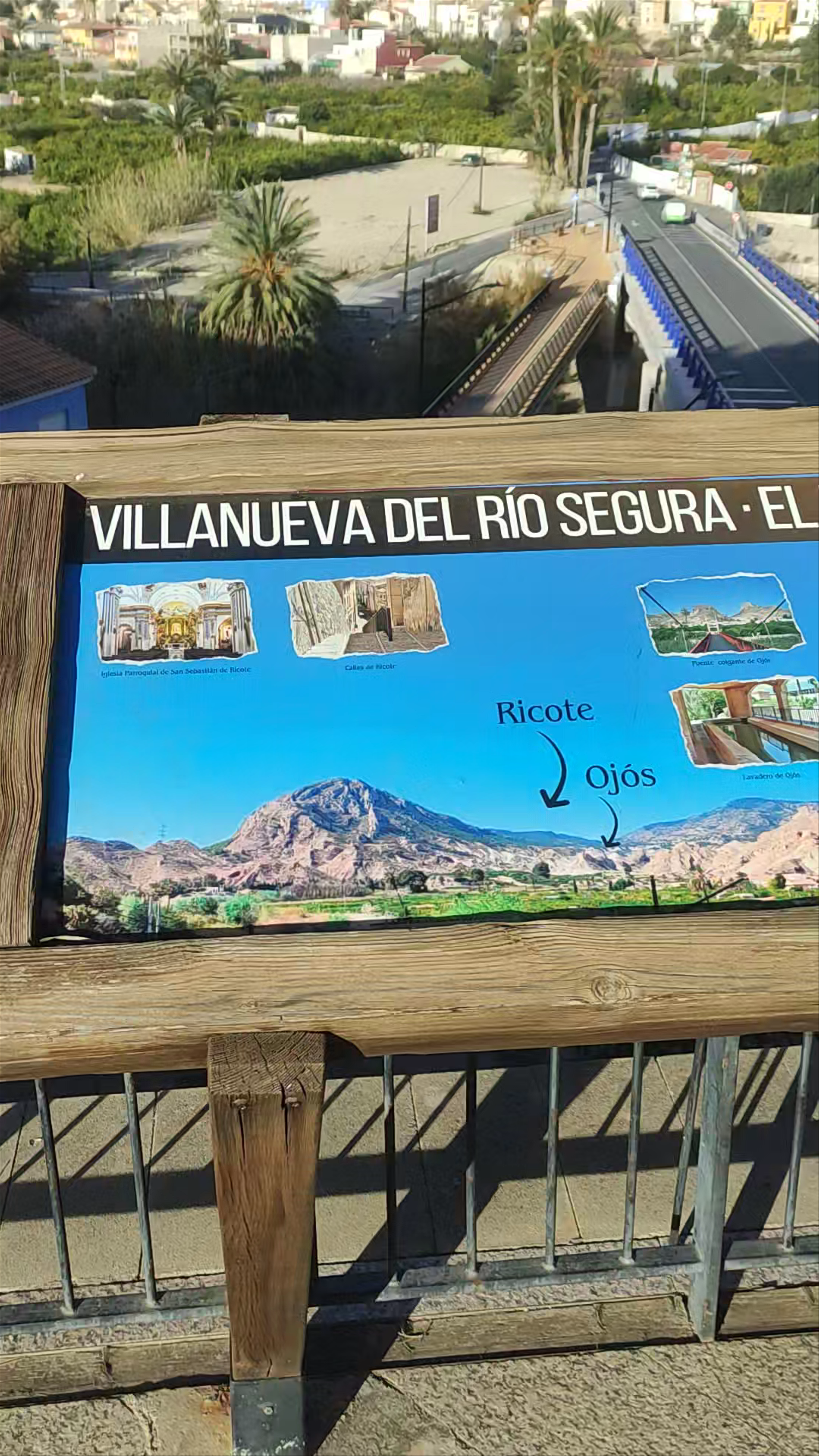 Mirador at Calle Cuna: Panoramic Views of Villanueva del Río Segura