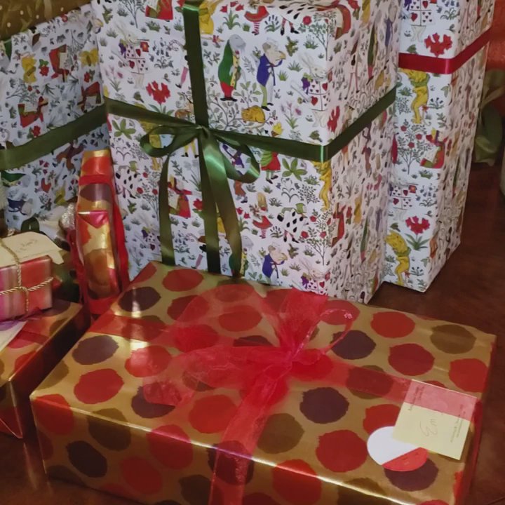 Atlanta Gift Wrapping - Cards & Stationery Near Me