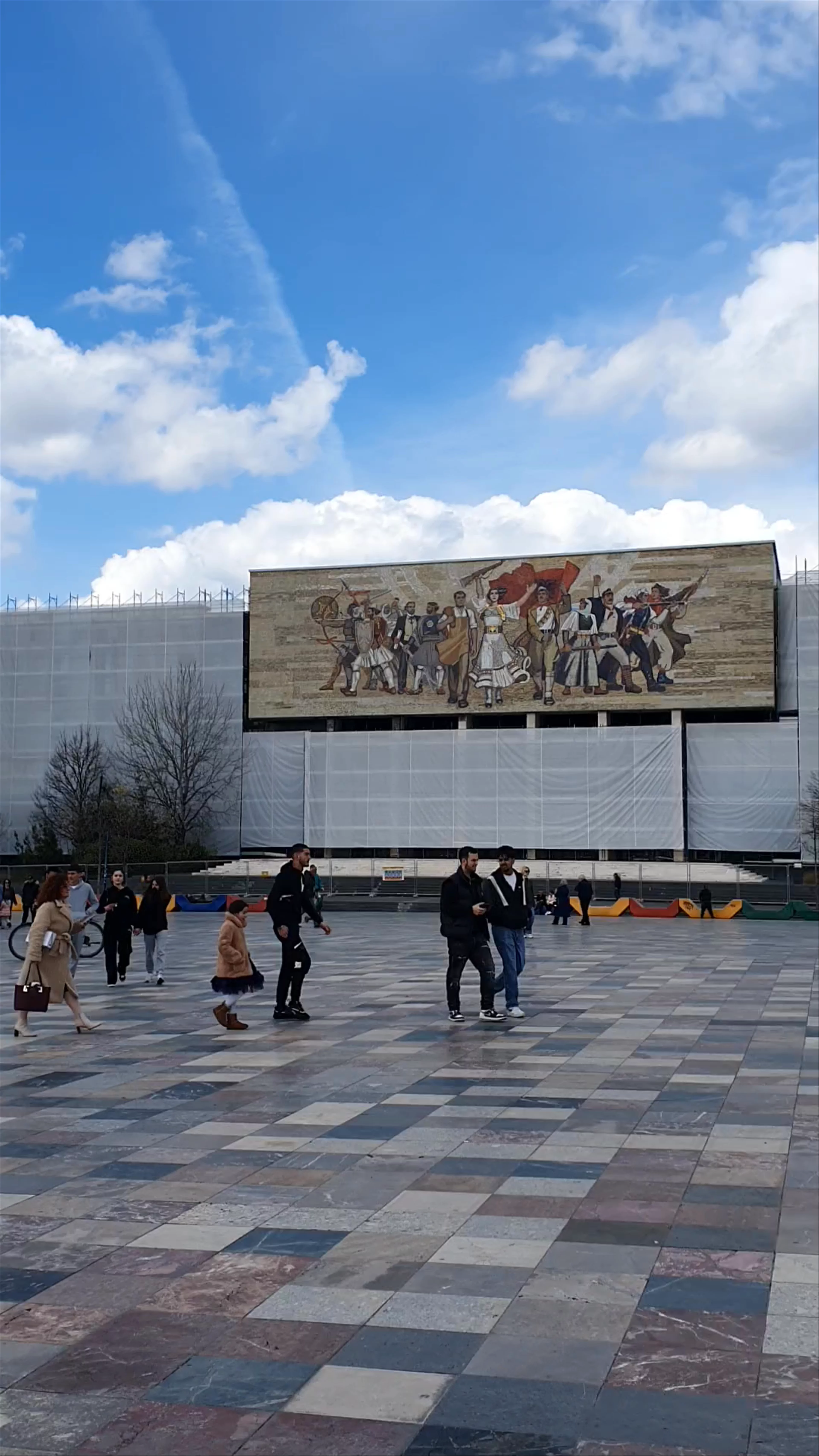 Skanderbeg Square