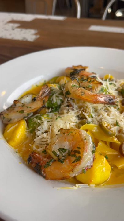 Red's Table - New American Near Me - Reston, Virginia
