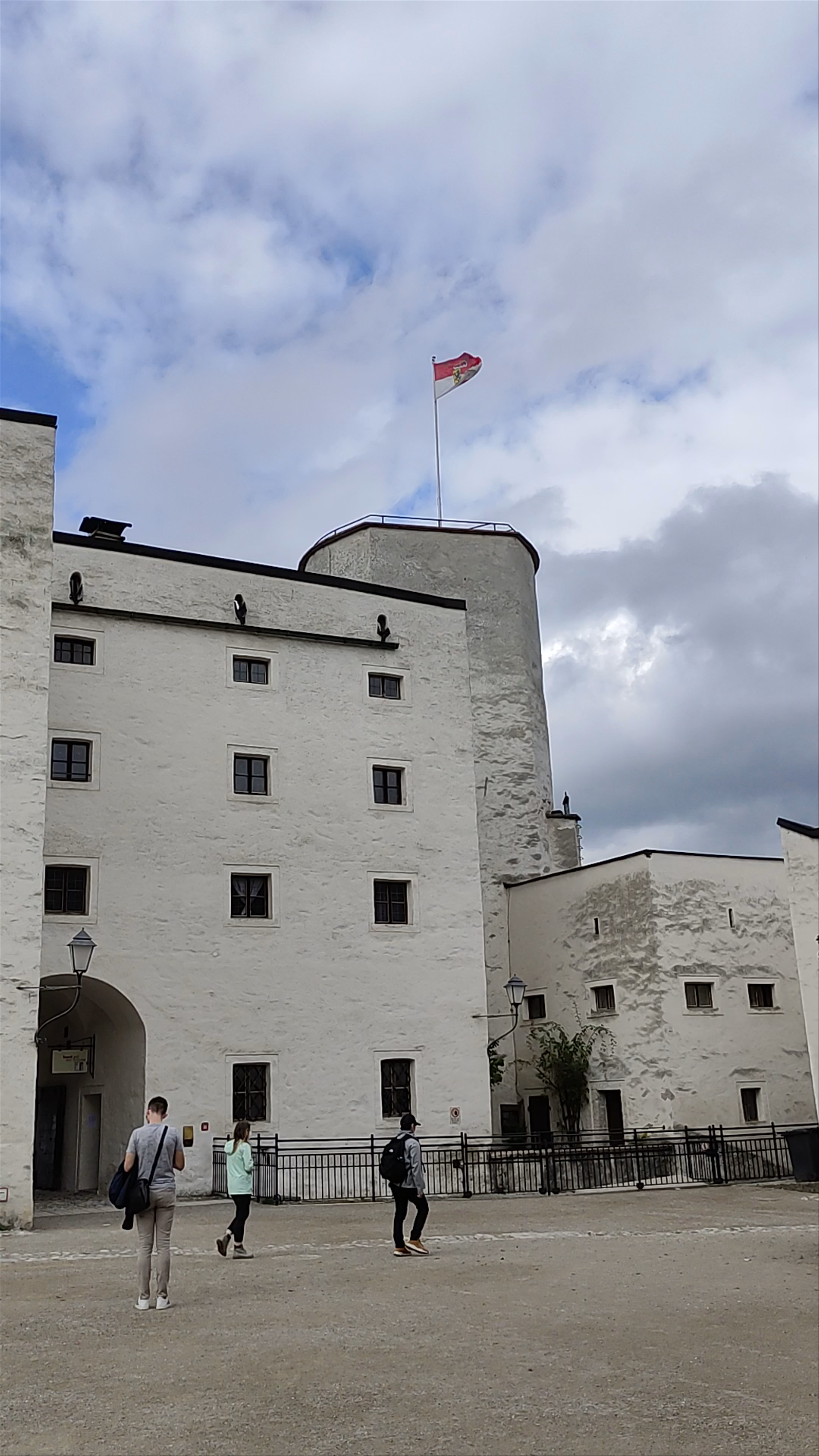 Fortress Hohensalzburg: A Majestic Historic Escape in Salzburg