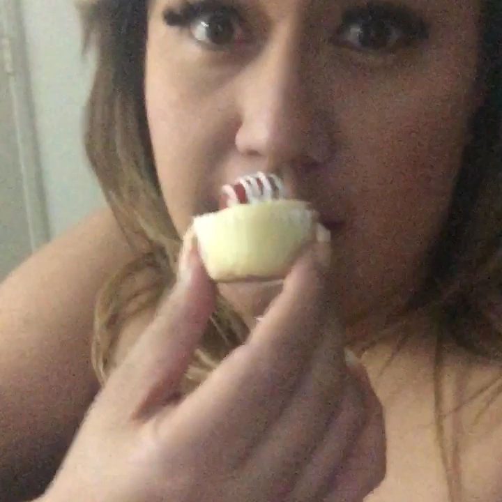 incredEbites - In Heaven! You can NOT go wrong w/IncredEbites.The best ever.Try it once & you will always be an addict for it.100% satisfying - Desserts Near Me