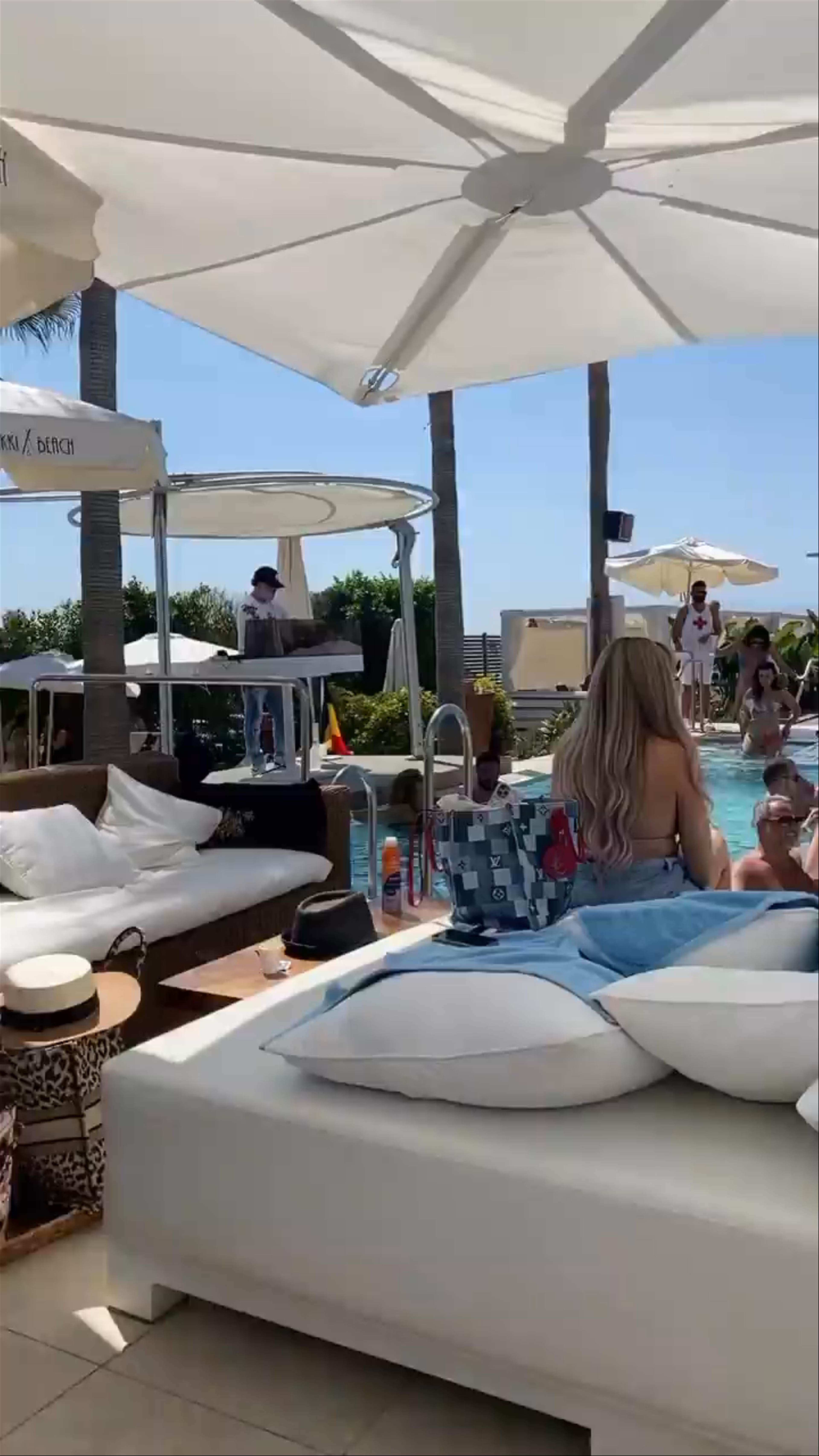 Nikki Beach Marbella - Restaurant & Beach club