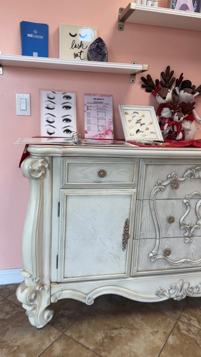 Ms Beauty - Este lugar me encanta - Eyelash Service Near Me - Chino, California