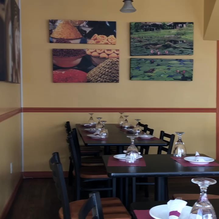 Bee's Thai Cuisine - Thai Near Me - Providence, Rhode Island