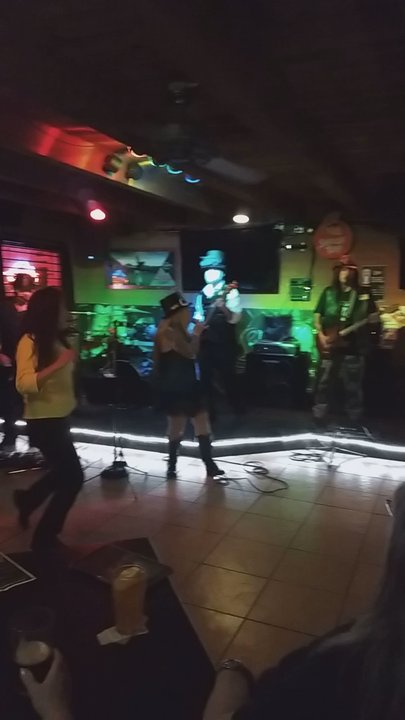 Gypsy's Roadhouse - Dive Bars Near Me - Phoenix, Arizona