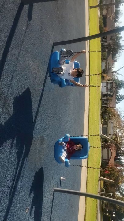 Saddleback Park - Parks Near Me - Cerritos, California