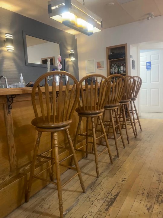 West Street Willy's Eatery - Burgers Near Me - Goderich, Ontario