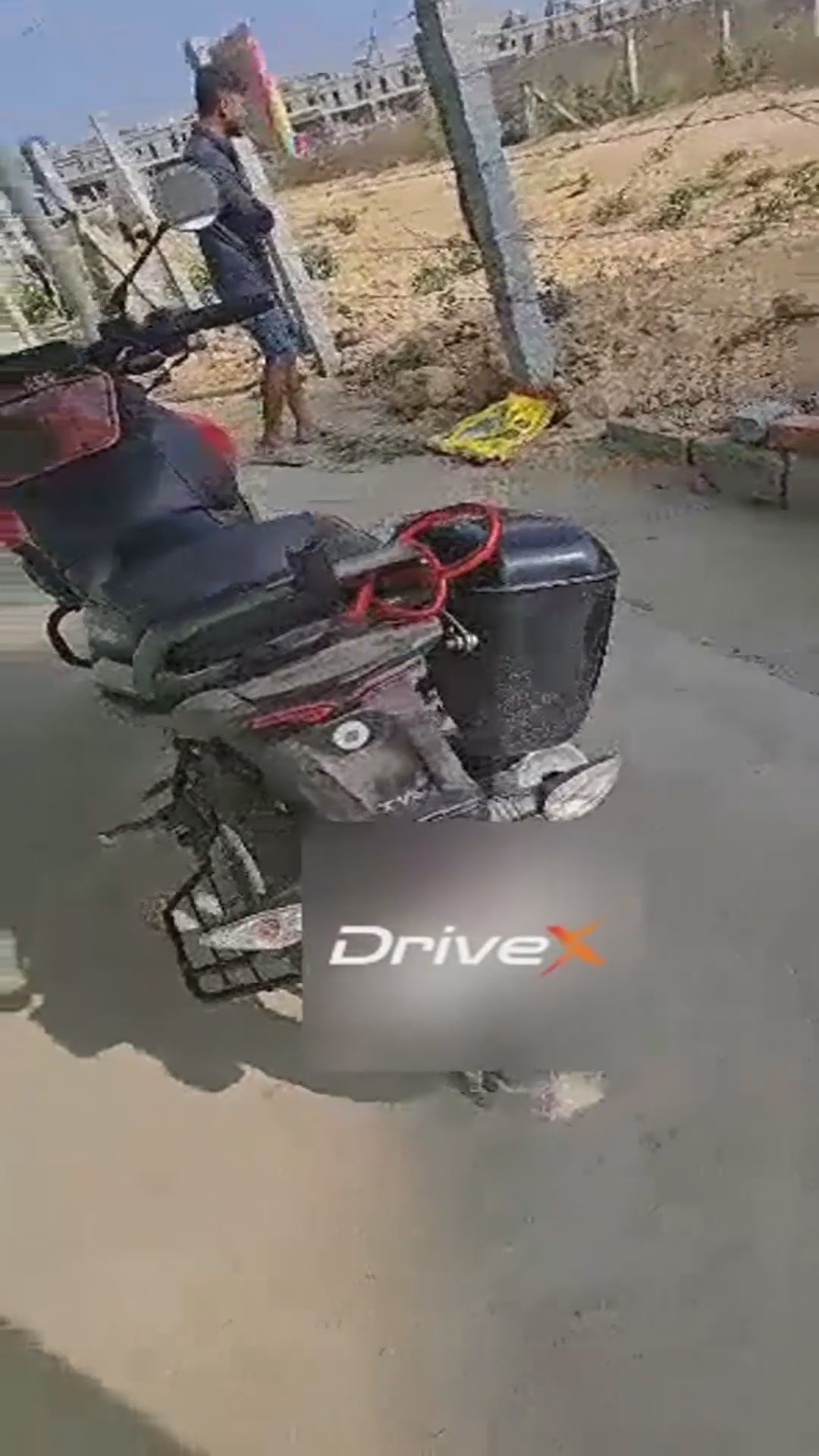 Walk-around video thumbnail