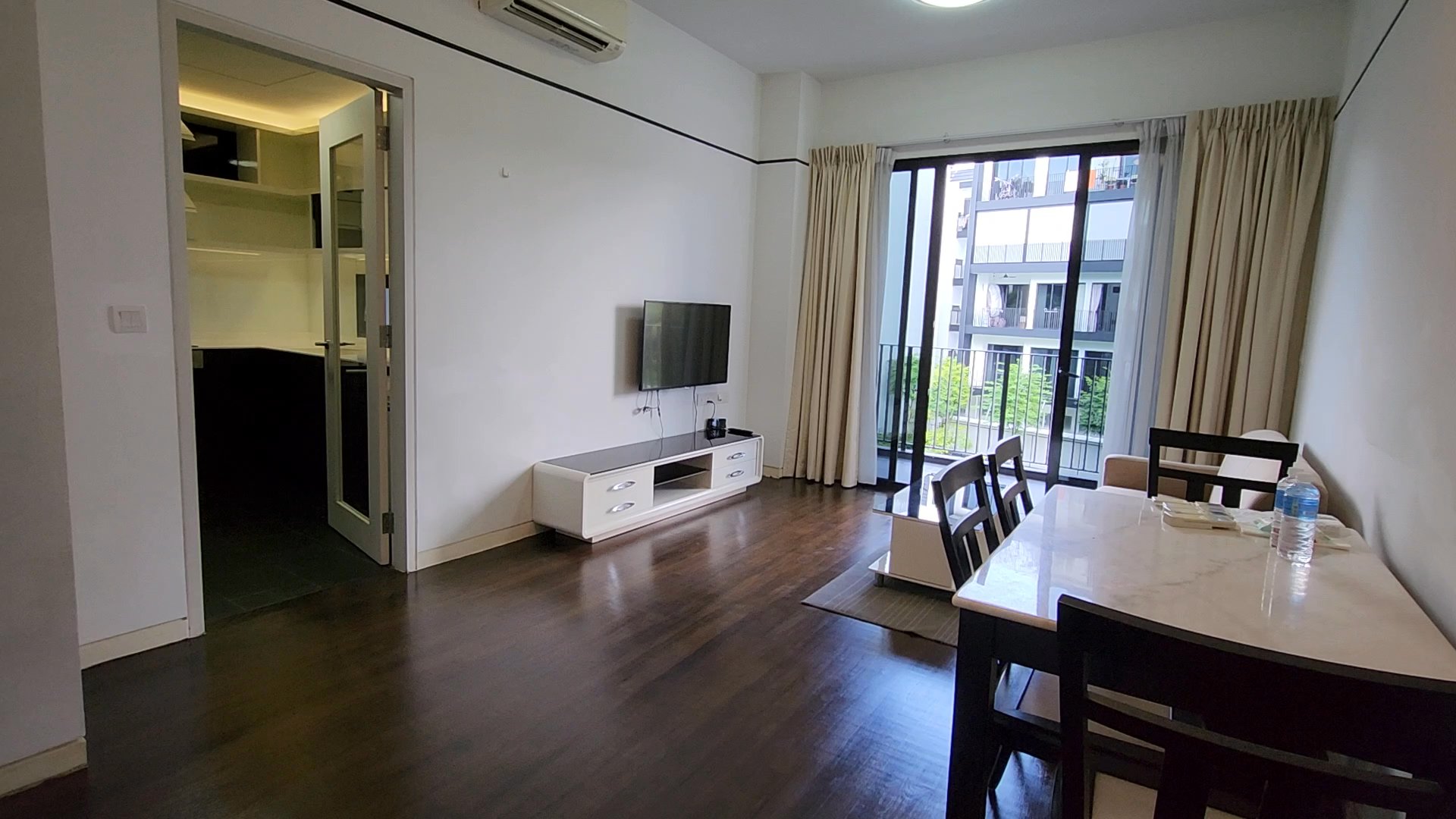 2 Bed Condo for Sale in  Pasir Panjang Road - Image 10