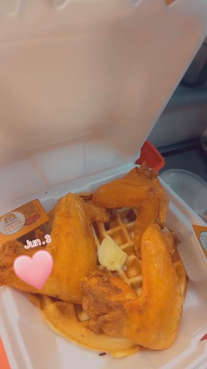 Maxine's On Saint James - Chicken-n-Waffle - Waffles Near Me - Boston, Massachusetts