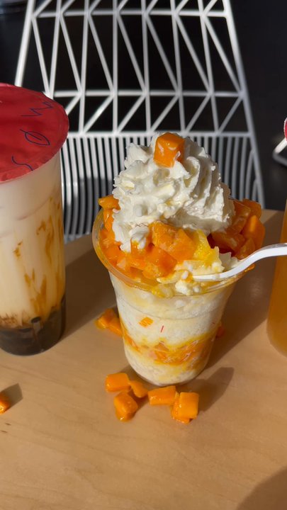 Redstraw - Mango bingsoo...when the cup overfloweth with mango 3 - Bubble Tea Near Me - Irvine, California