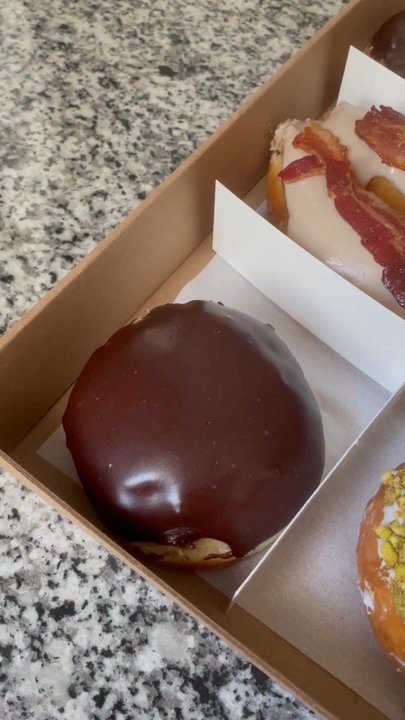 Do-Rite Donuts & Chicken - Donuts Near Me - Chicago, Illinois