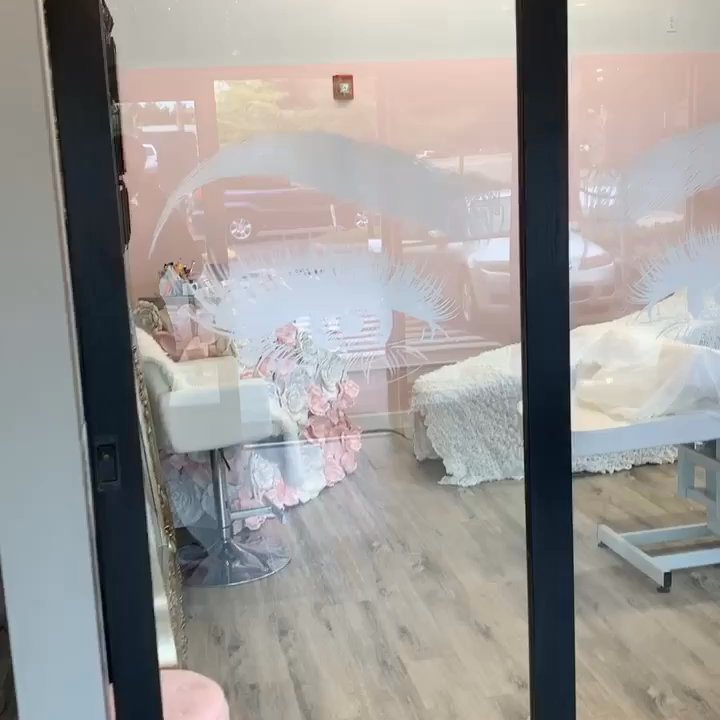 Royal Brows  - Beautiful studio - Permanent Makeup Near Me - Lynnwood, Washington