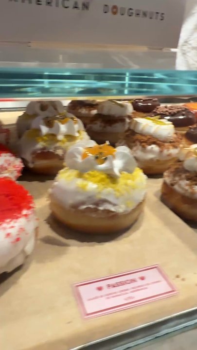 Time Out Market - Delicious donuts - Public Markets Near Me - Lisbon, 11