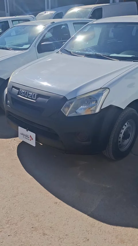 ايسوزو دي ماكس LS 2019