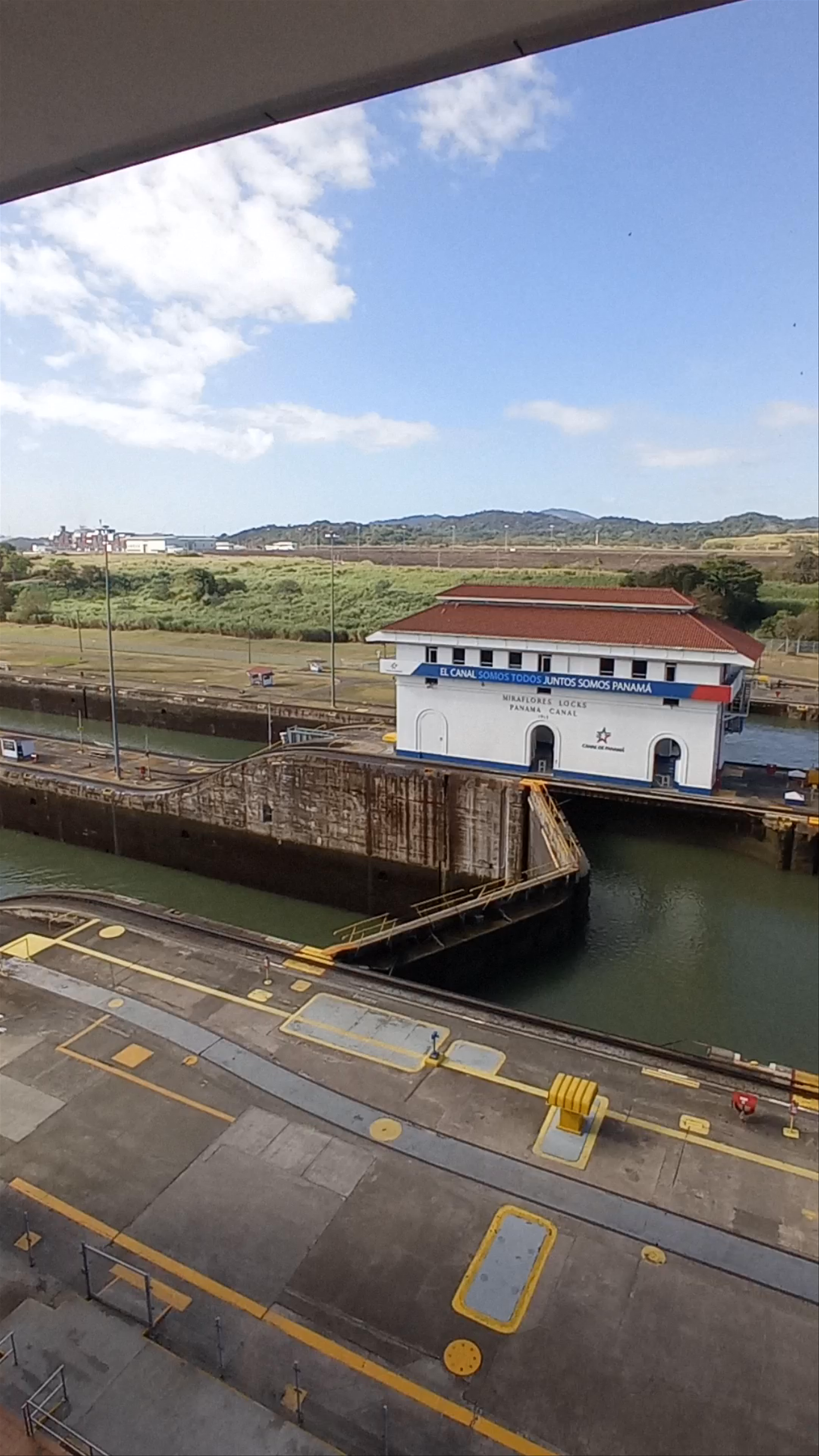 Panama Canal Locks: Engineering Marvel & Nautical Journey in Panama City
