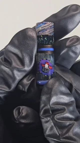 Preview pic of Conversion Glass Pennywise Krusty Glass Tip