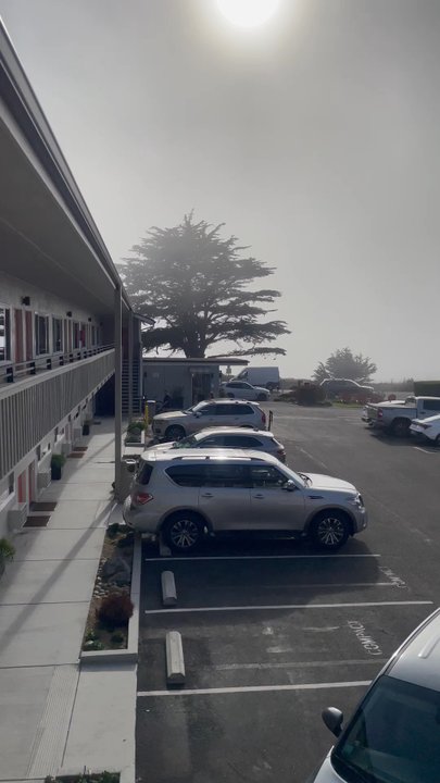 Castle Inn - Hotels Near Me - Cambria, California