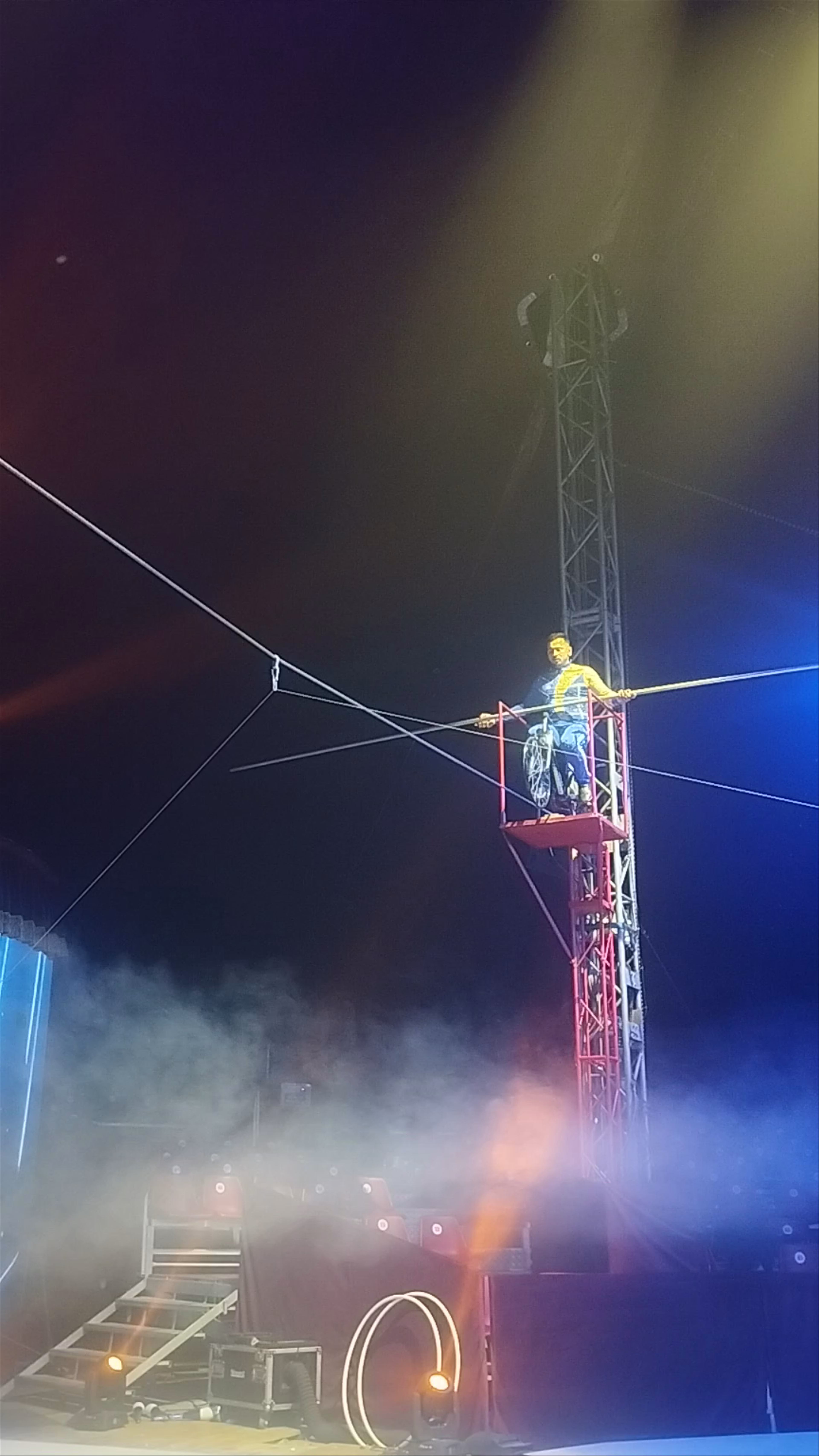 Thrilling High-Wire Bicycle Act at Circo Alegría On Ice, Barcelona