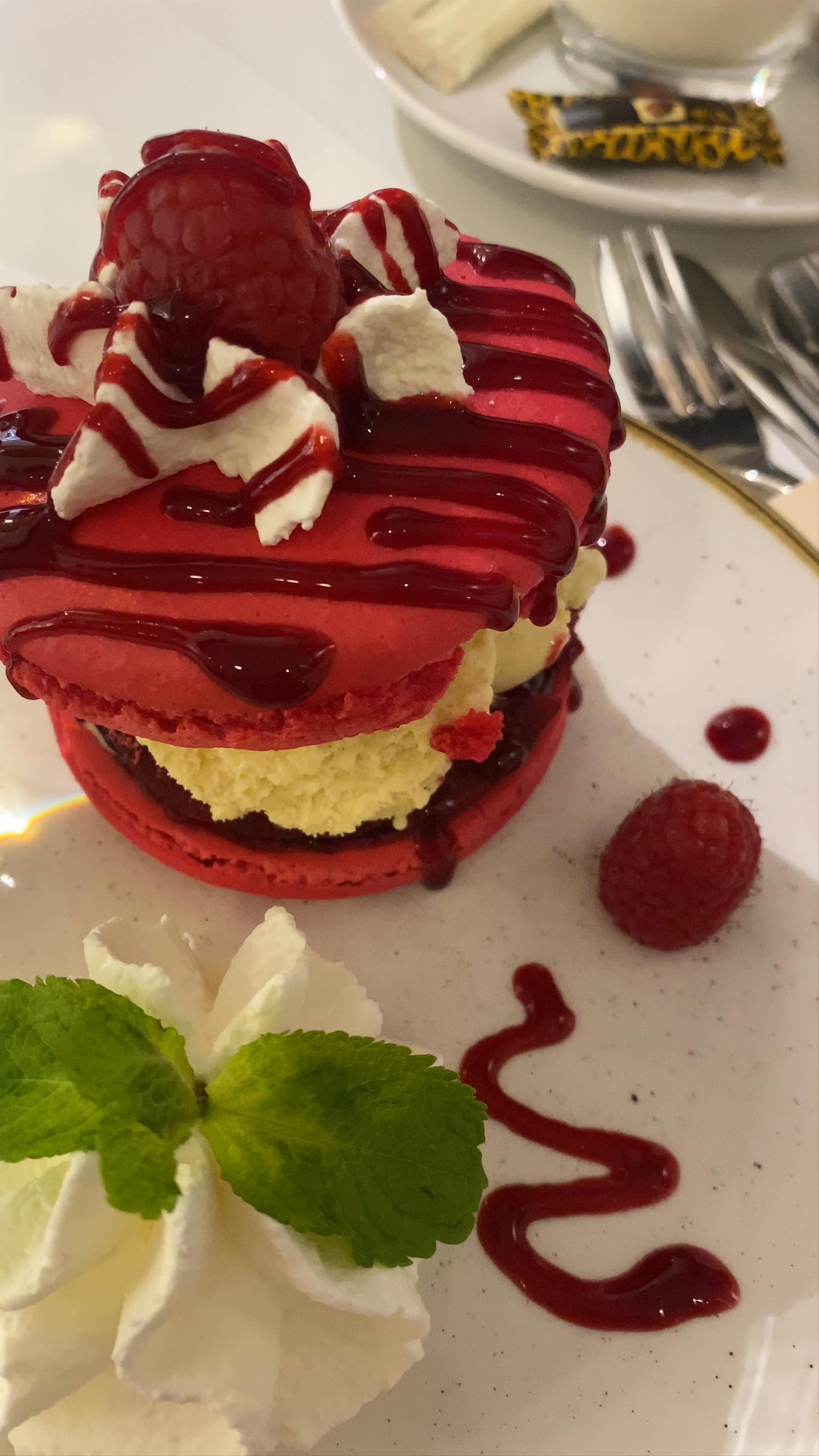Delightful Cafe Moments at CAFÉ CHÉRIE in Dresden, Germany
