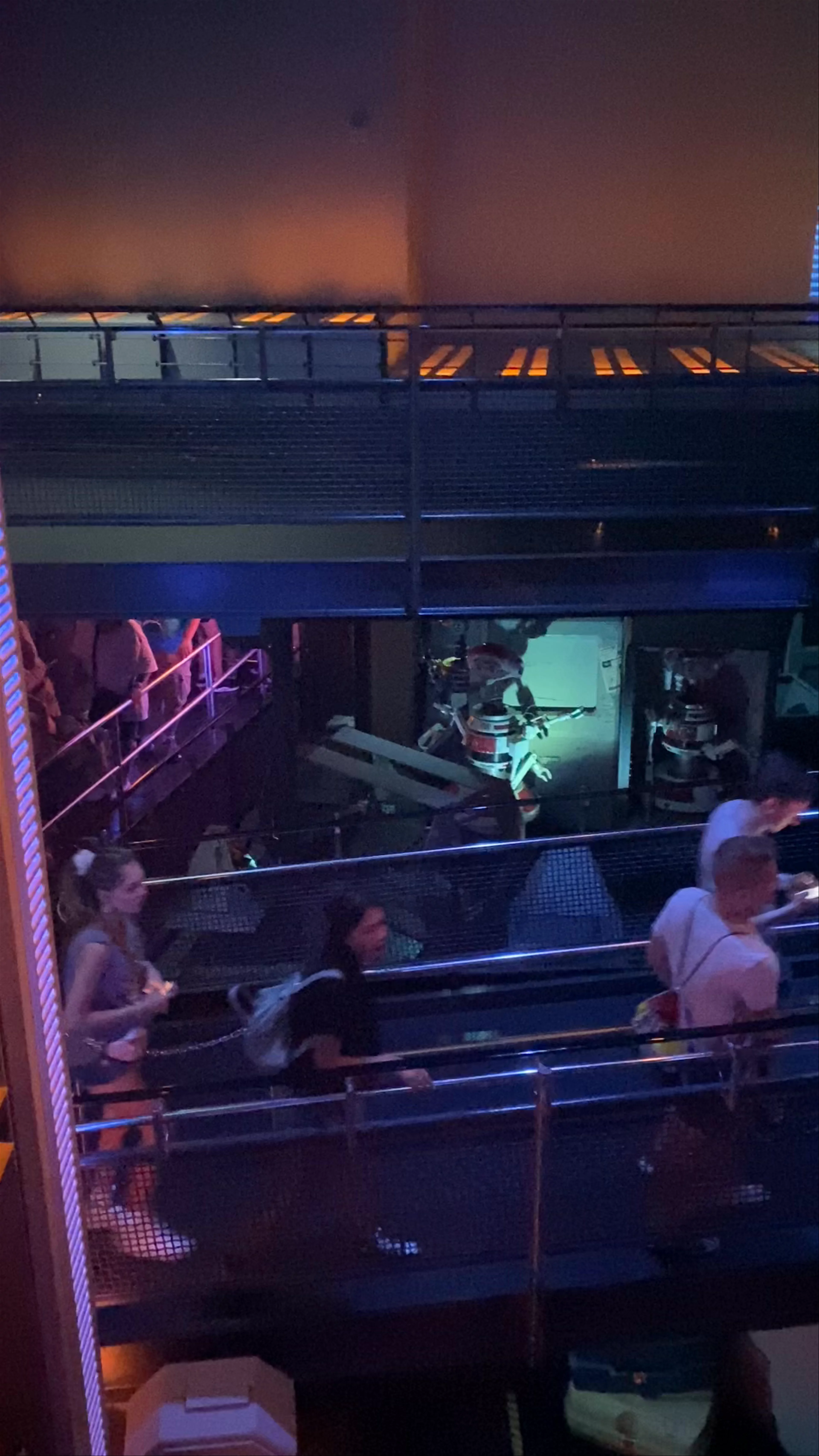 Star Tours – The Adventures Continue