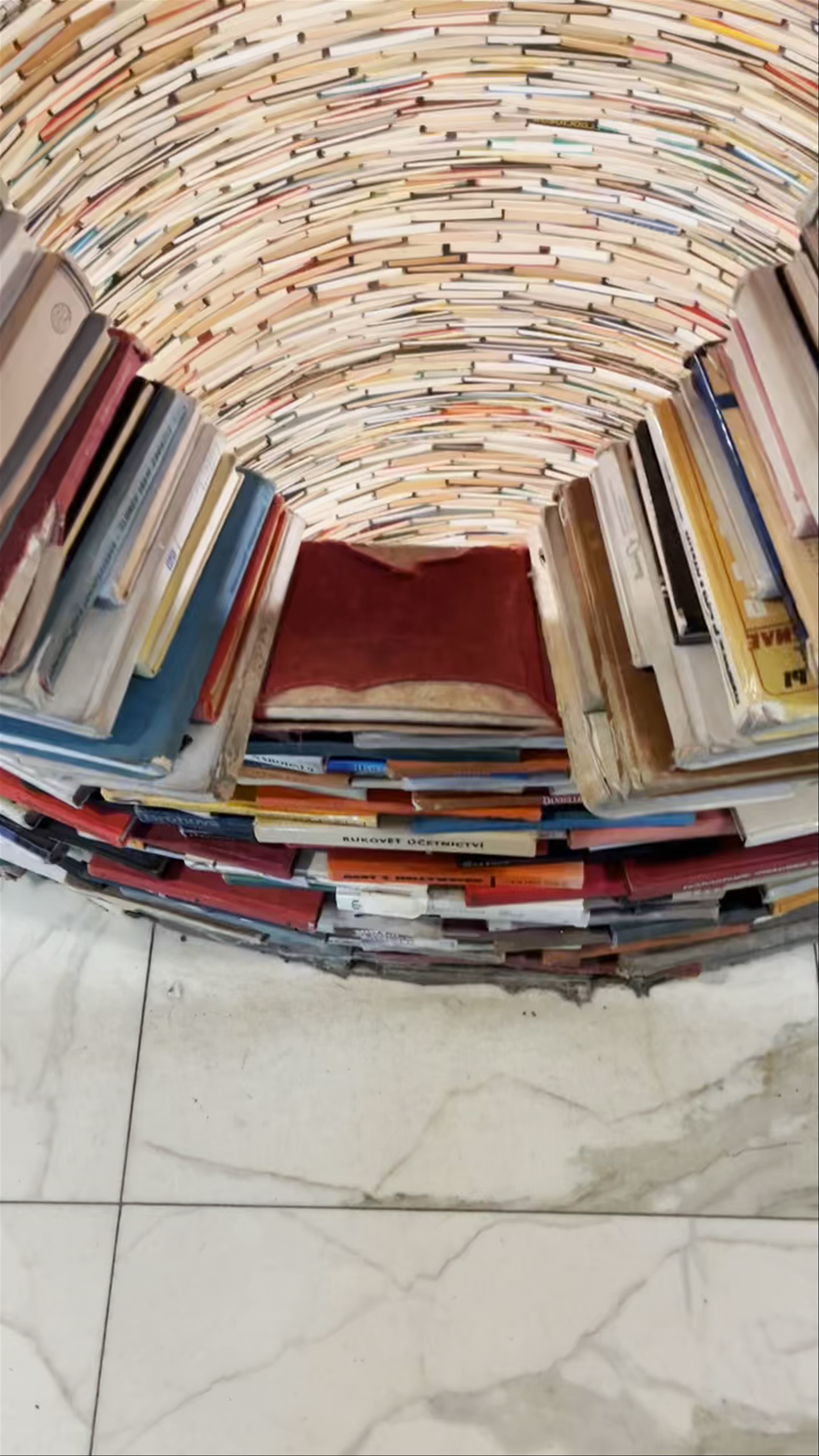 Ústřední knihovna Městská v Praze: Immersive Book Vortex in Prague's Central Library