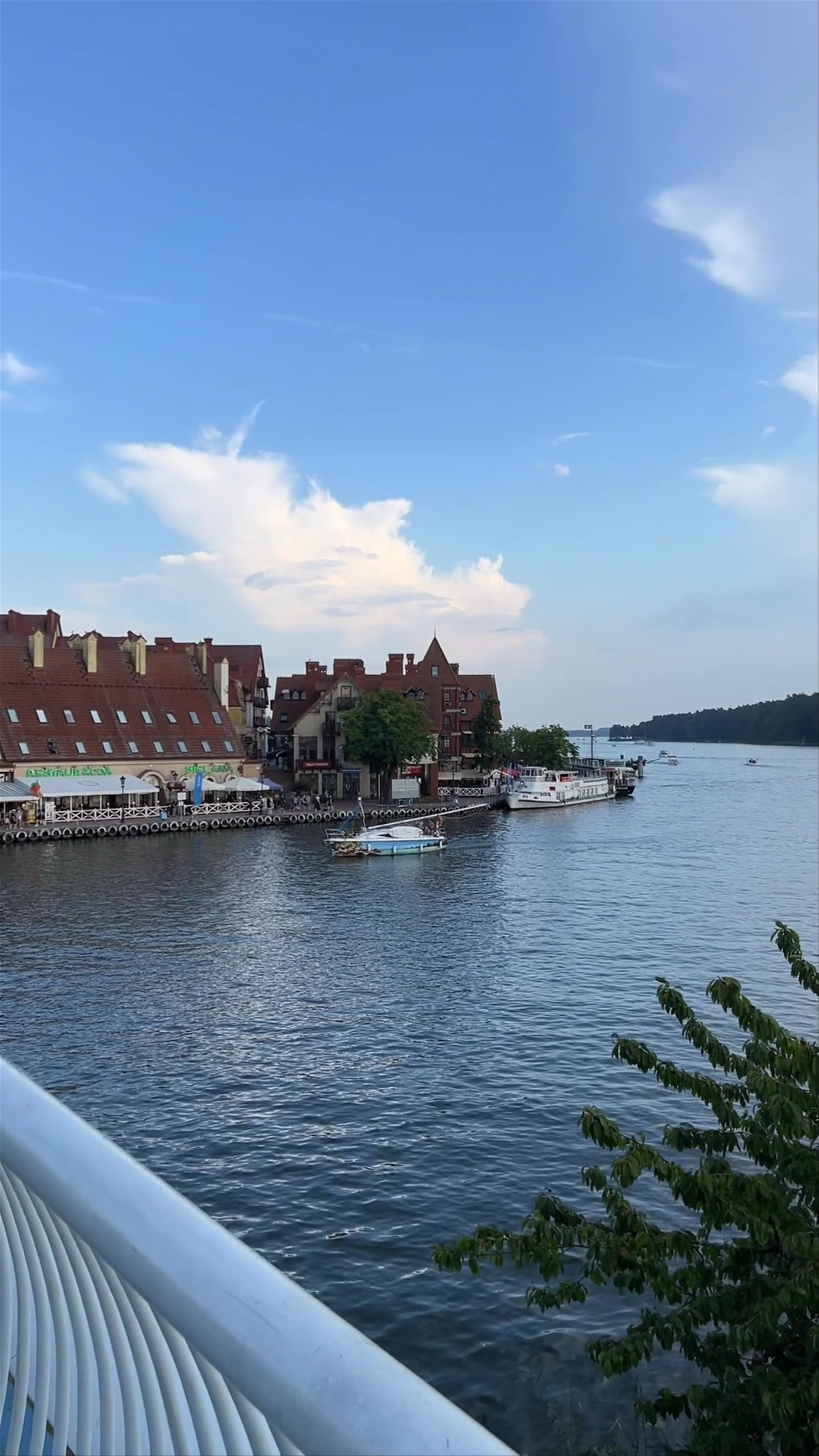 Most wiszący Mikołajki