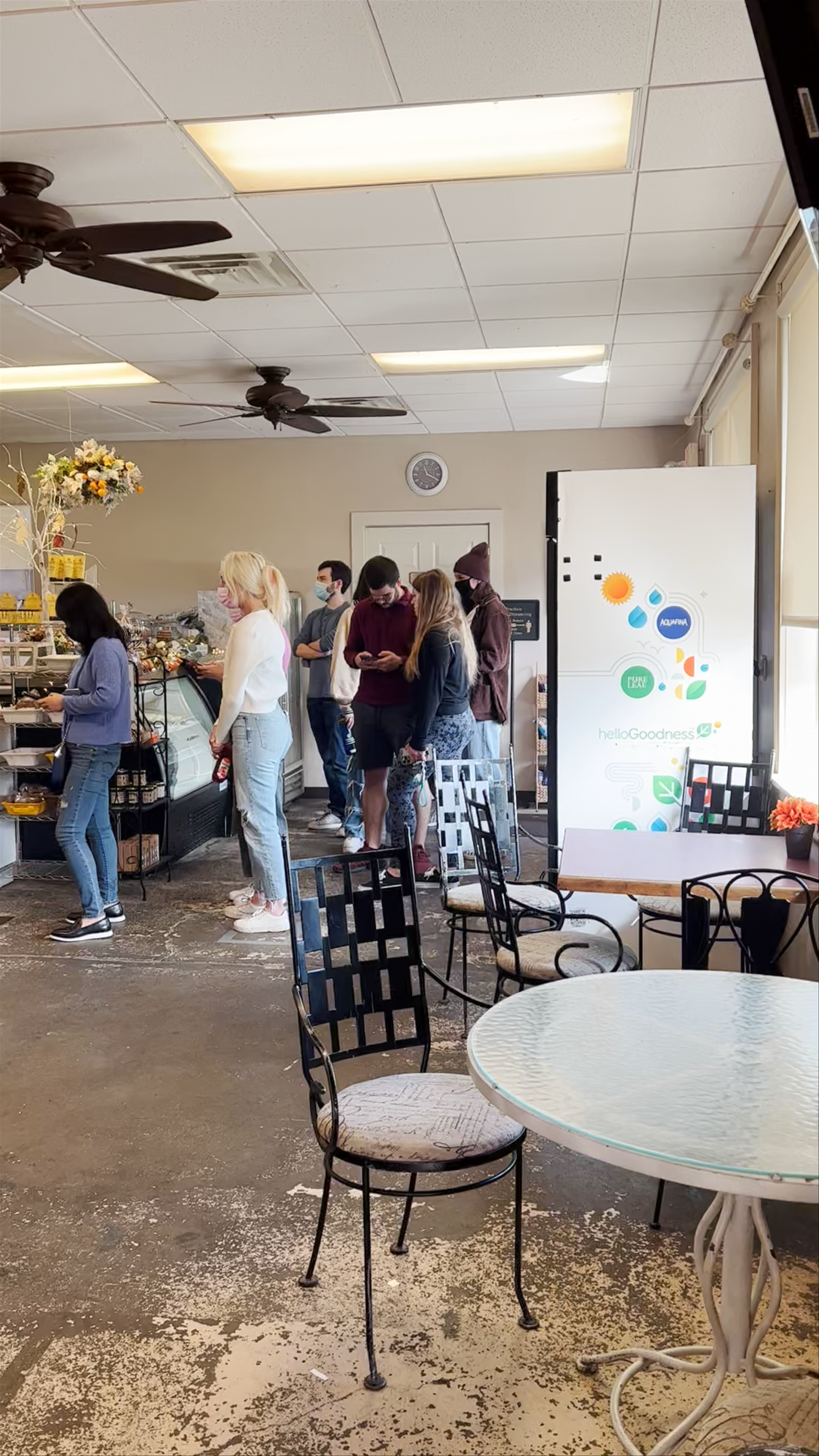 Dolce Delight Bakery: Cozy Cafe Atmosphere in Ithaca, New York