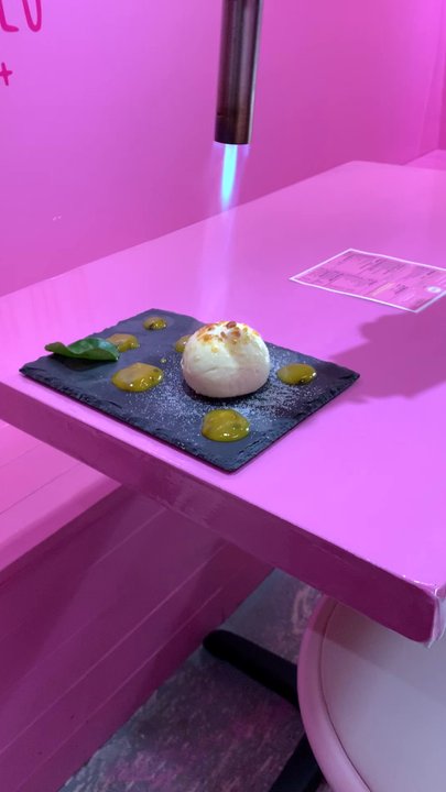 Malu - Damnnn KAWAII - Desserts Near Me - Honolulu, Hawaii