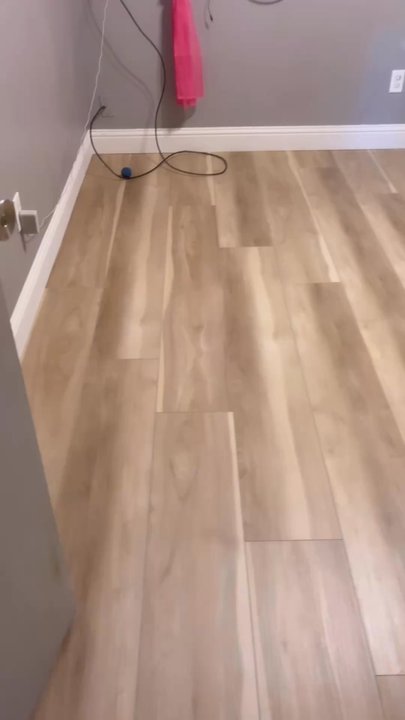I & J Flooring - Flooring Near Me - Selma, California