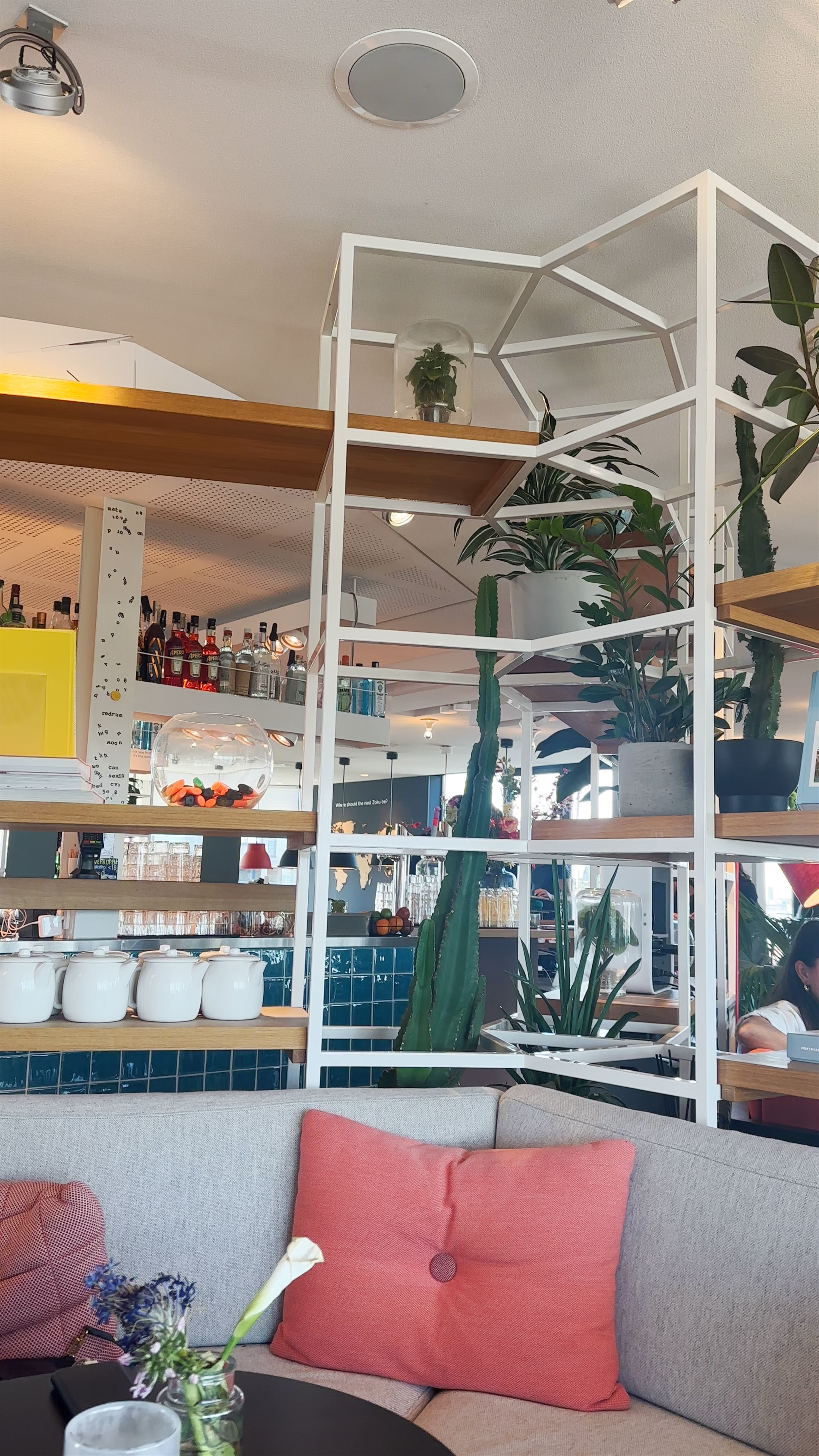 Chic and Cozy: Interior Vibes at Zoku Amsterdam