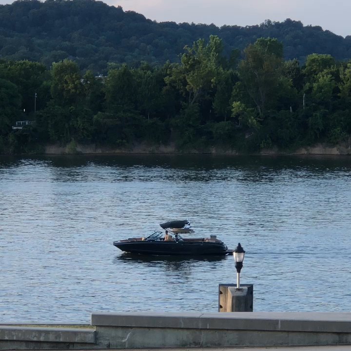 Ross' Landing Park - Boating is big here on the Tennessee River in Chattanooga - Parks Near Me - Chattanooga, Tennessee
