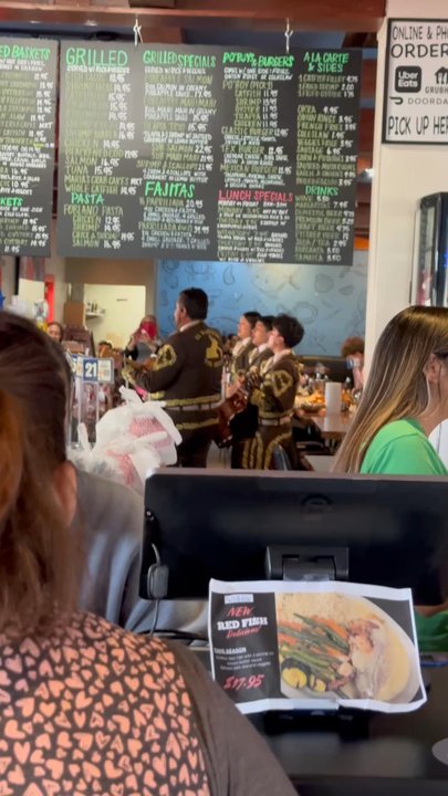 Fish N Tails Oyster Bar - Mariachi - Seafood Near Me - Richardson, Texas