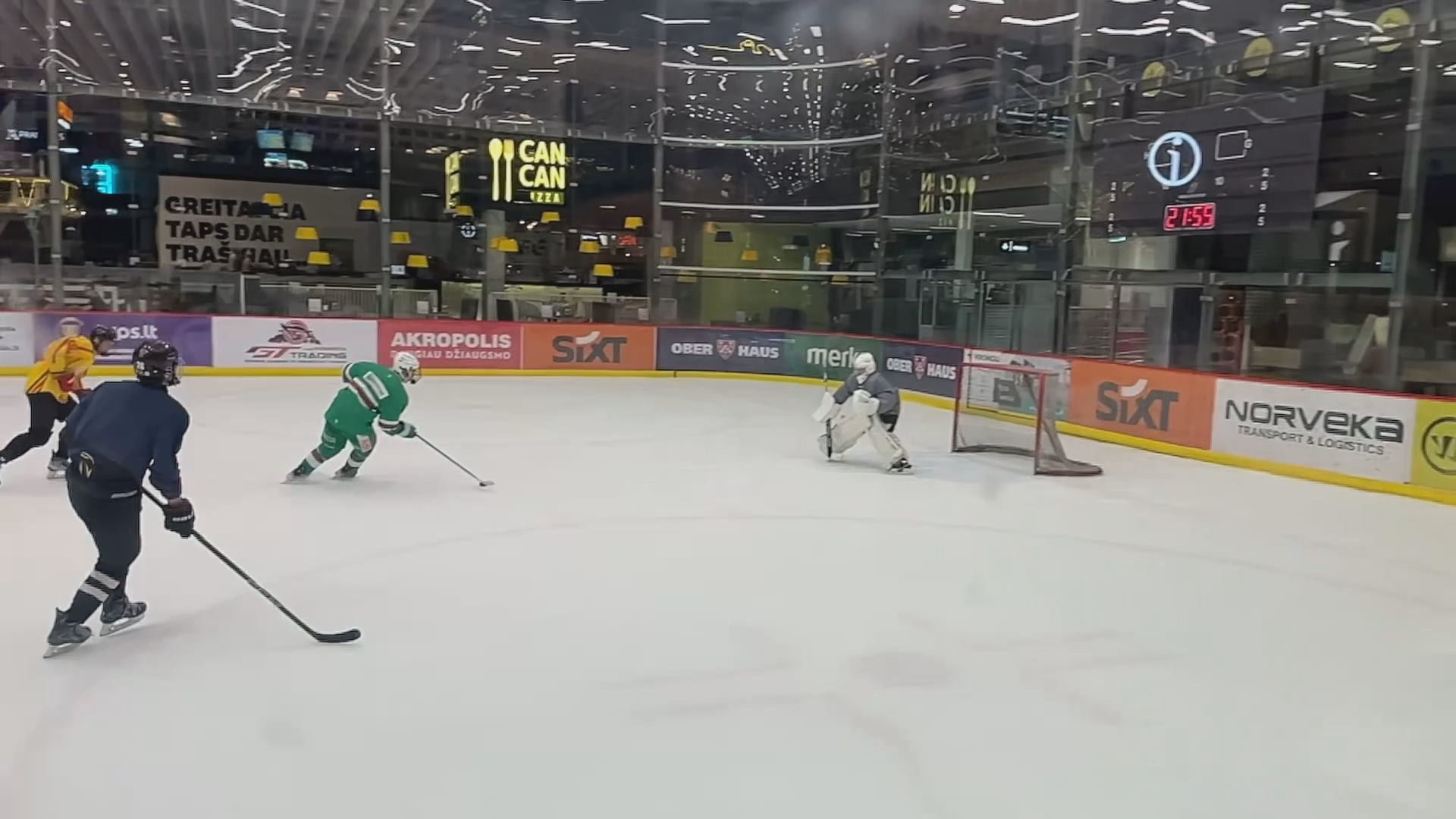 Maksim Antimonov: Stellar On-Ice Training Highlights with HC Valais-Wallis