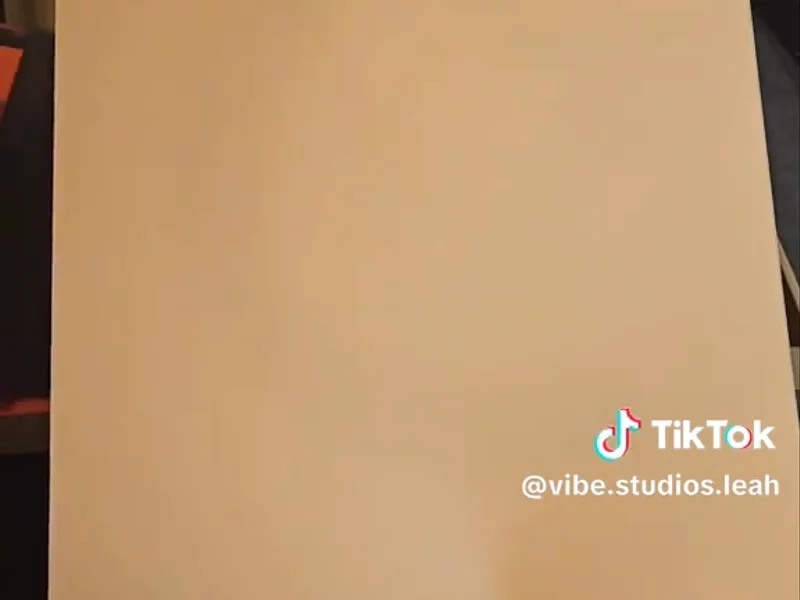 Unboxing - Background setup