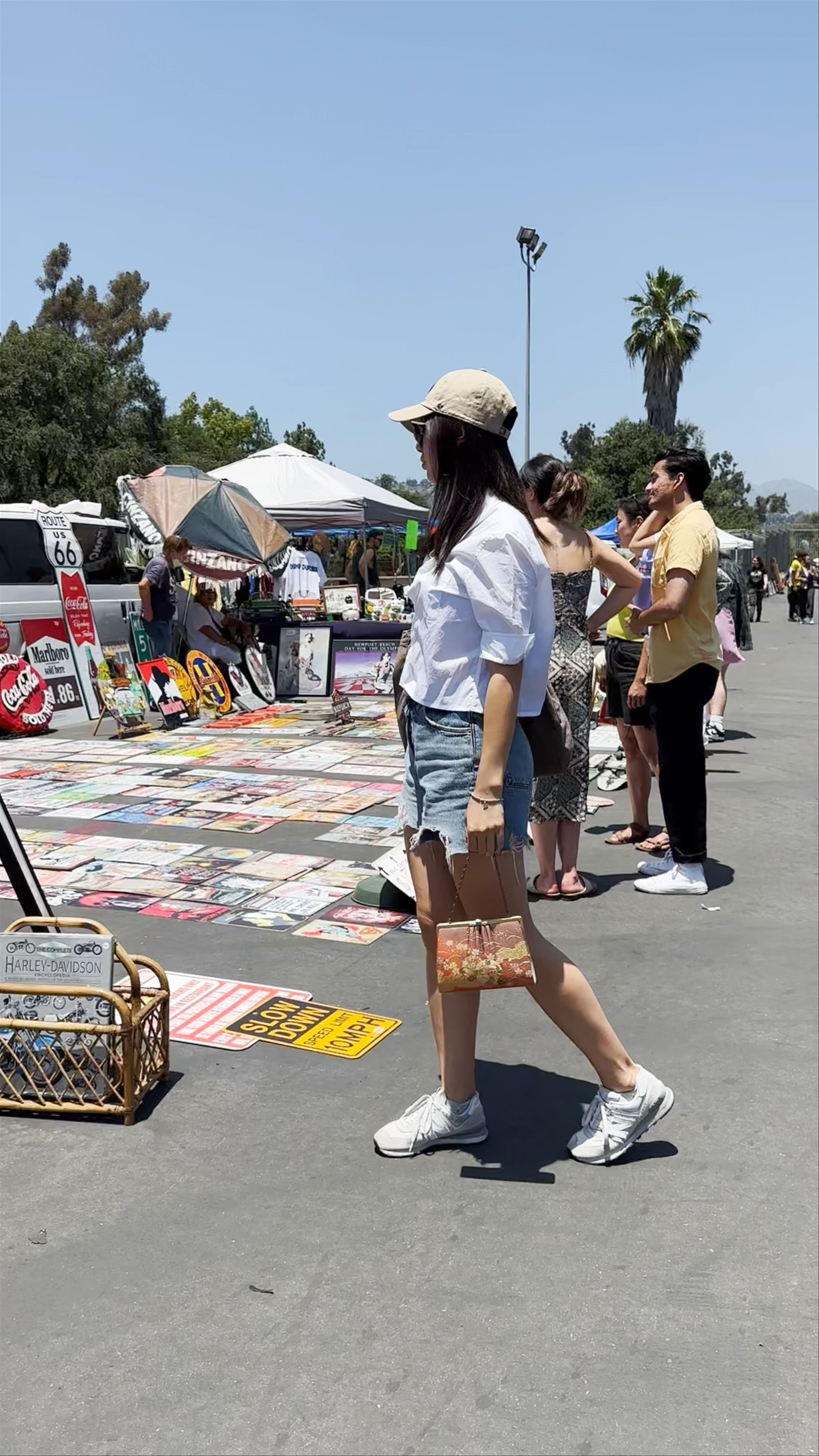 Rose Bowl Flea Market