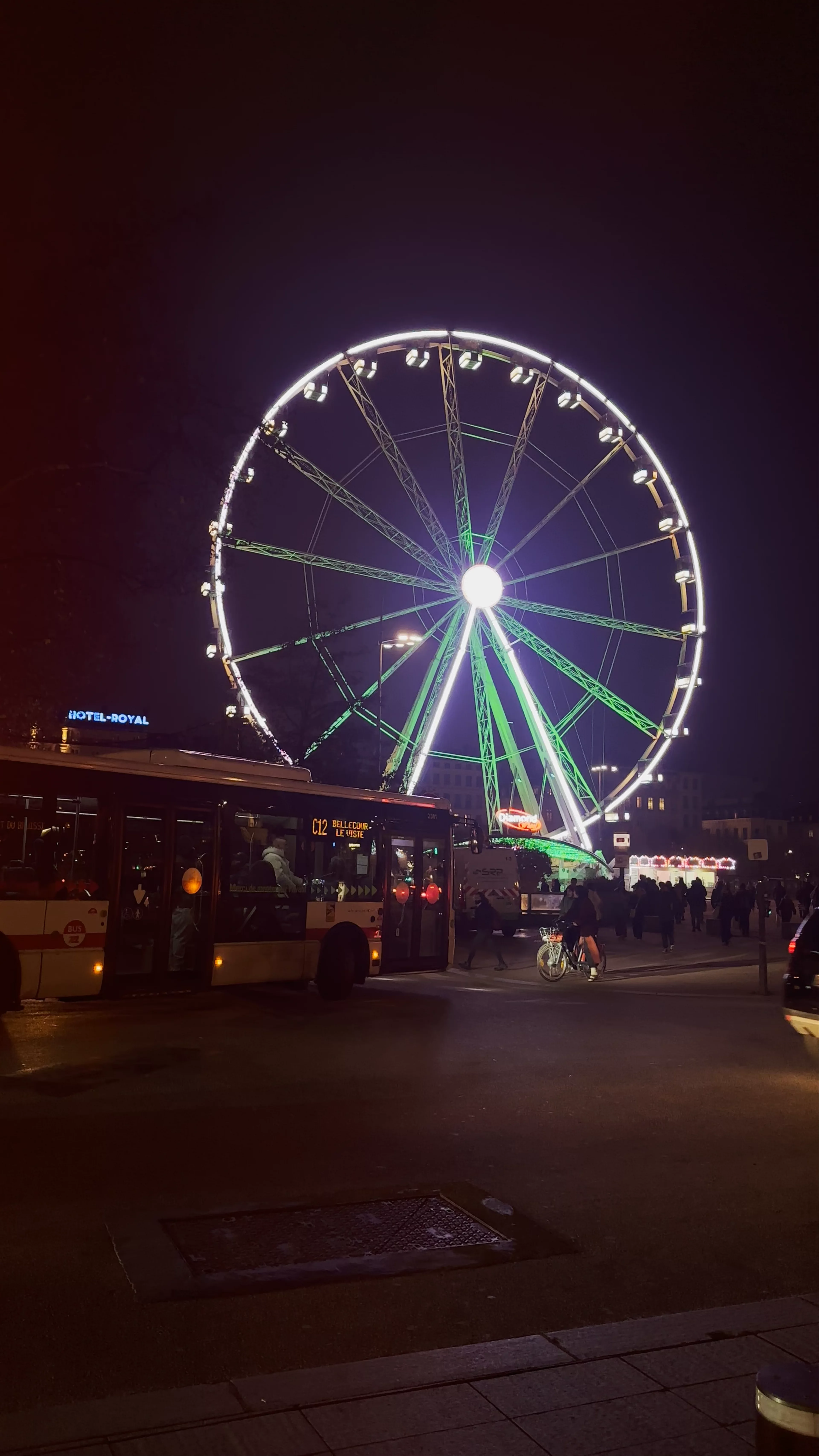 Grande Roux des doux, Place Bellecour