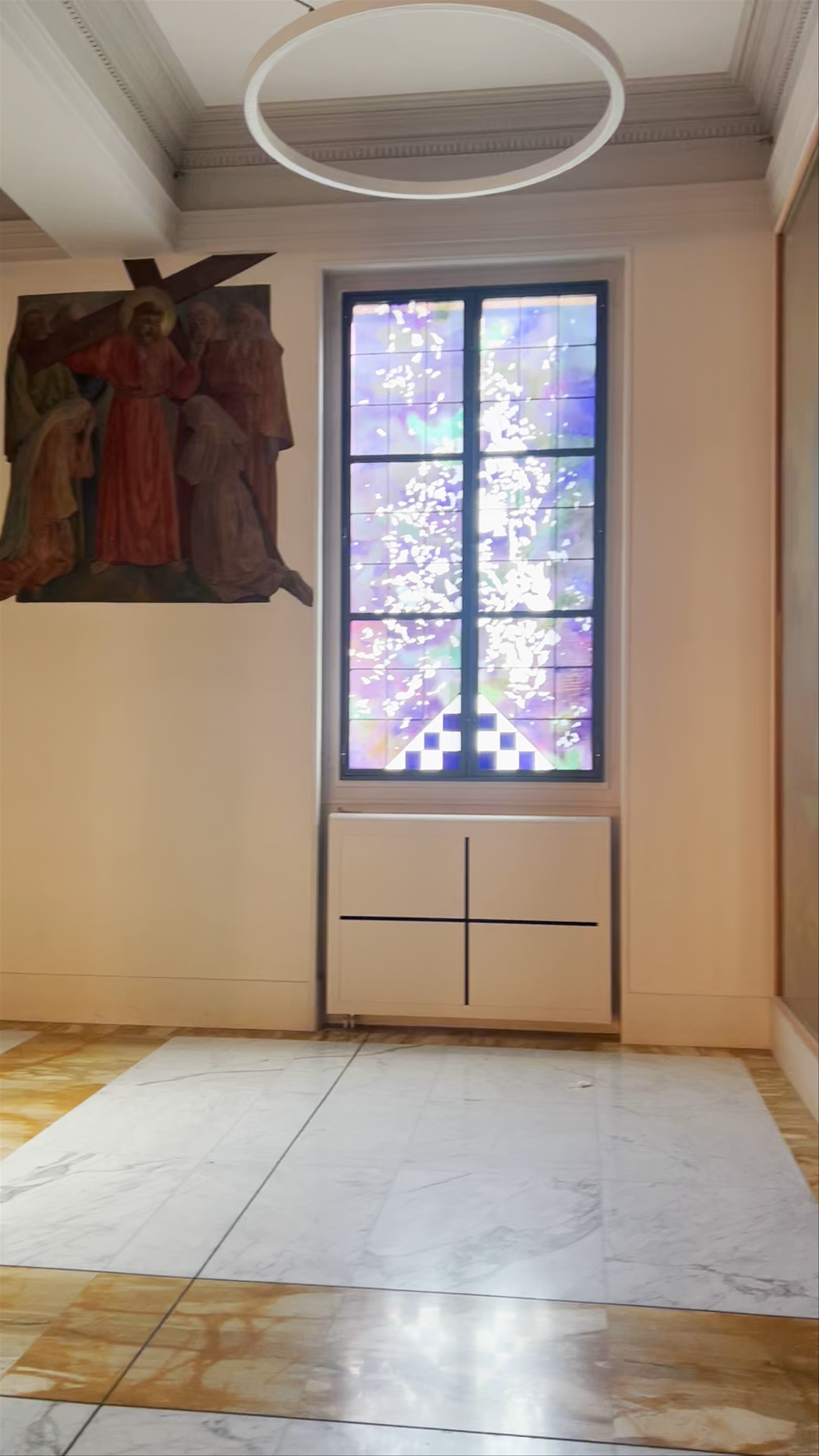 Serene Moments of Reflection at Parroquia Católica de Lengua Española, Geneva