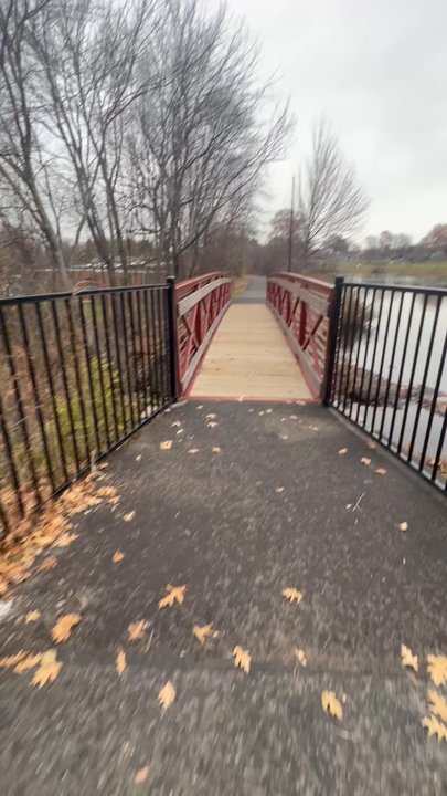 Mill Pond Park - Bridge walk - Parks Near Me - Newington, Connecticut