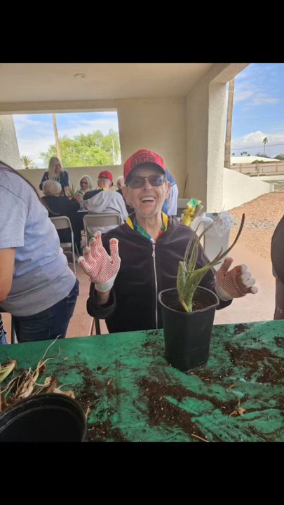 Glory Days - Enjoying this beautiful weather - Senior Centers Near Me - Mesa, Arizona