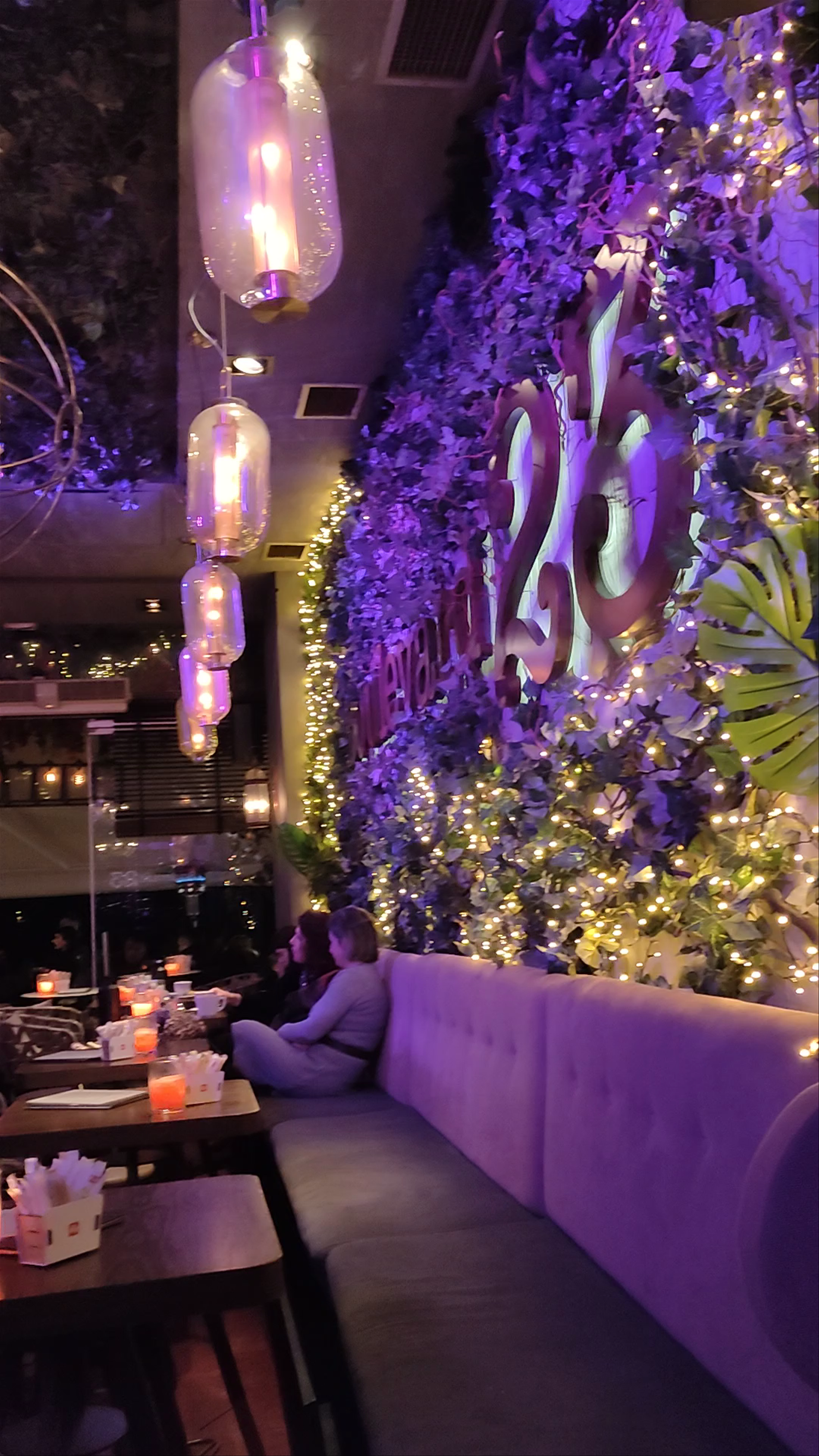 Evening Chill at Boulevard 23 Bar, Thessaloniki