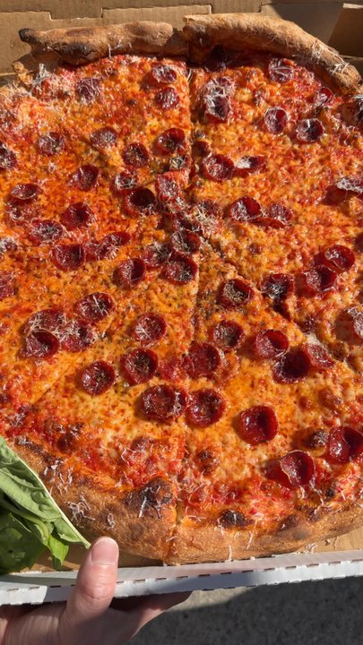 Sonny's - Pizza Near Me - Los Angeles, California