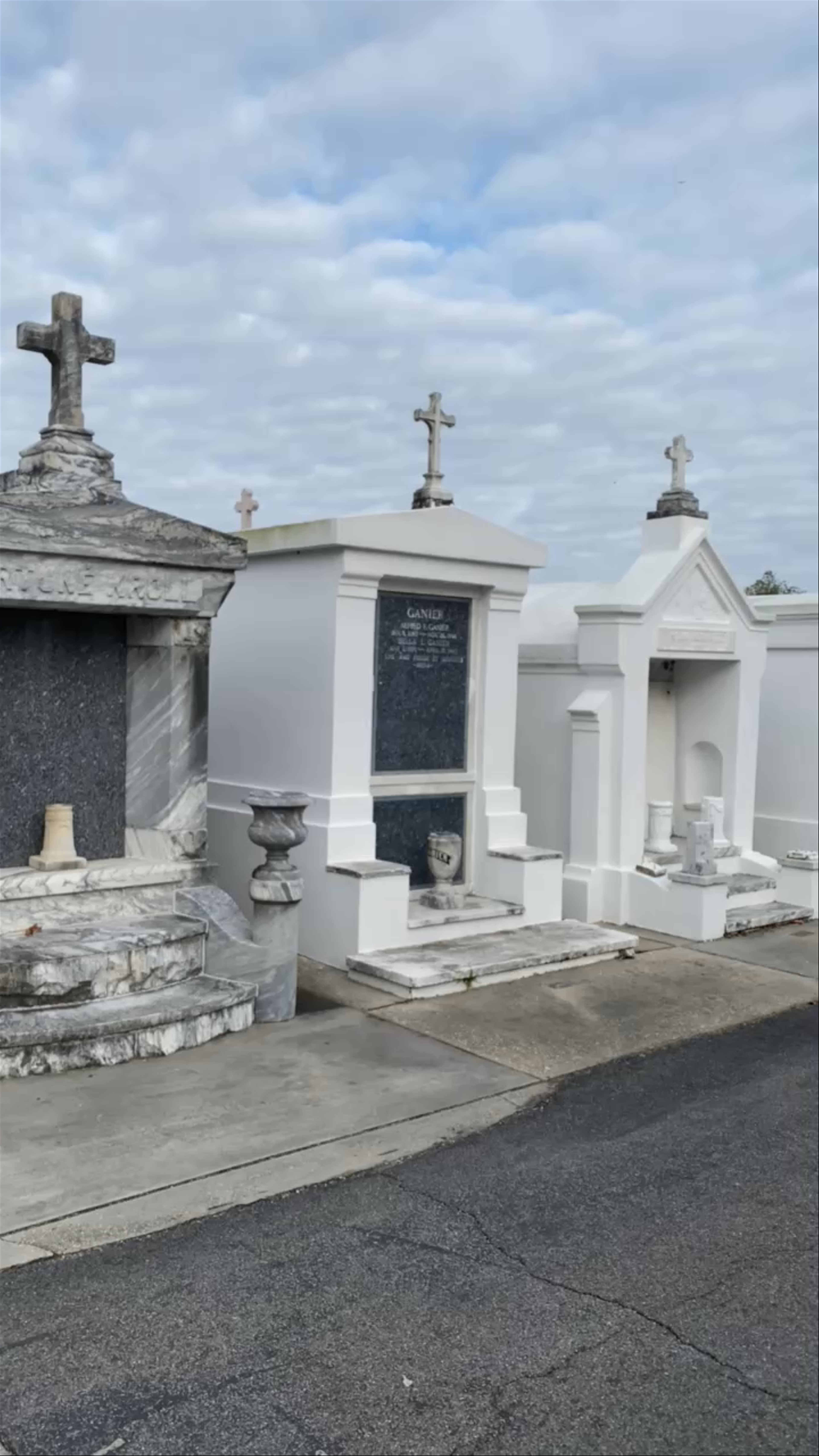 St. Louis Cemetery No. 1