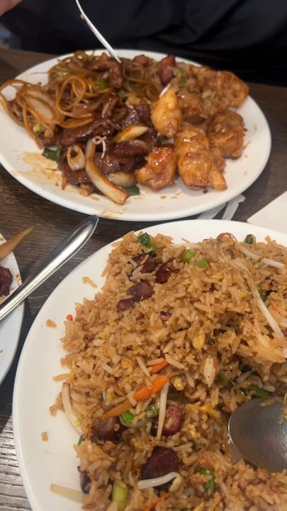 Frontier Wok Too - Beef Chow Mein, Mongolian Beef, Orange Chicken*, Fried Rice with BBQ Pork - Dim Sum Near Me - Burbank, California