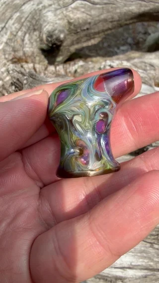 Preview pic of Plantphibian and royal jelly tripsitter duckbill mouthpiece for puffco proxy core
